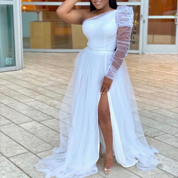 Pink ball gown maxi dress - Picture 2 of 3